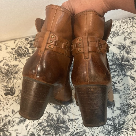 FRANCO SARTO Sz 9 Western Style Stacked Heel Strap at Ankle Leather  Booties - Picture 6 of 11